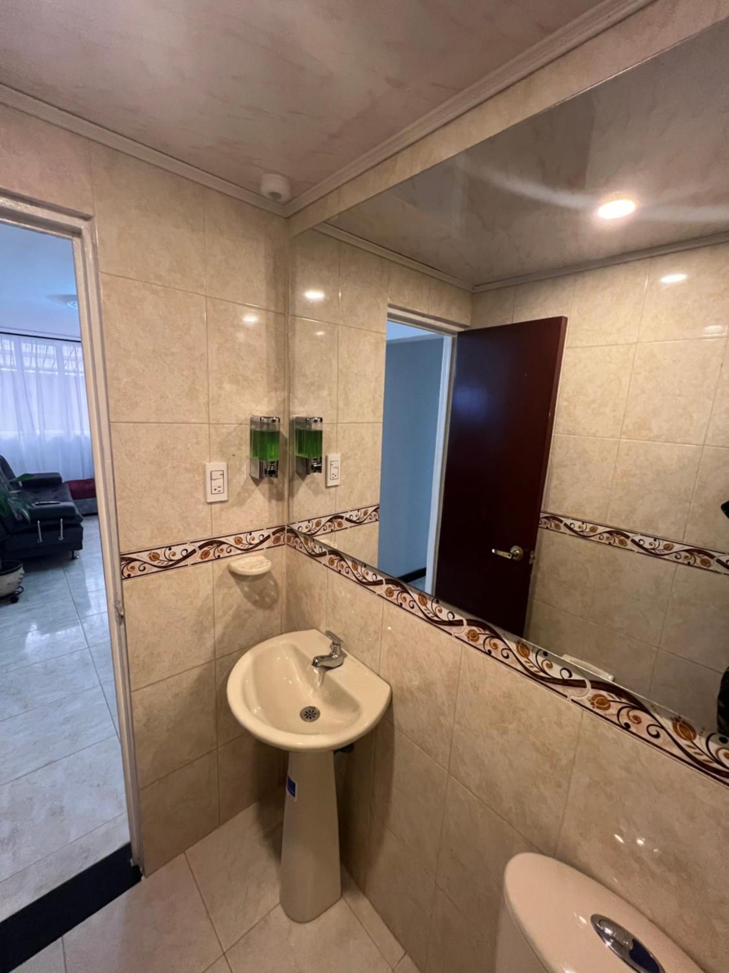 Hermoso Cerca Al Aeropuerto! Appartement Bogotá